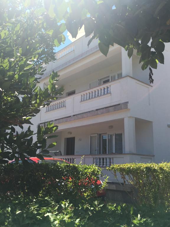 Superior Rooms Sea Side View Rab Town Luaran gambar